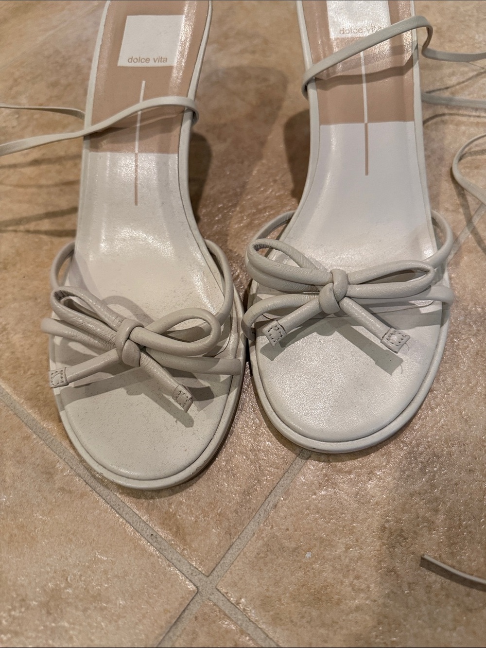 Dolce Vita - ivory Lace-Up Knot Sandals for Women - Picture 6 of 7